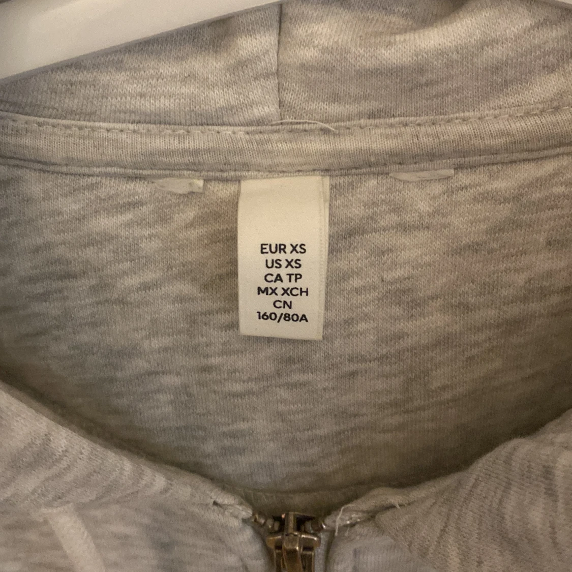 Grå zip hoodie🫶 - 90
