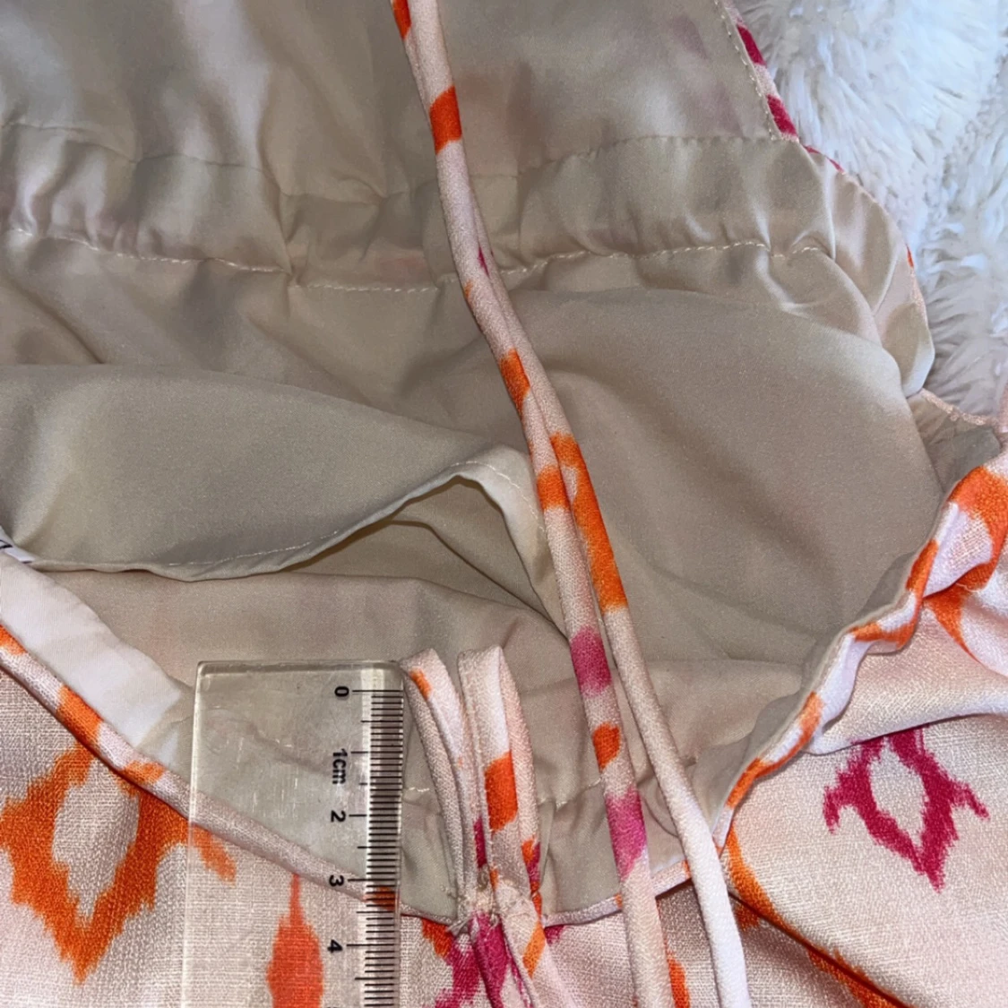 Mönstrad topp med broderi - 91