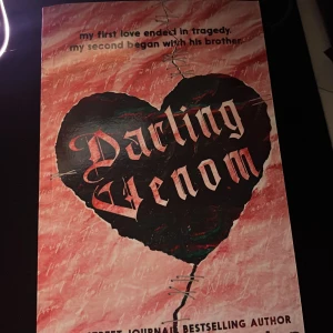 darling venom - bra skick, helt ny och oläst