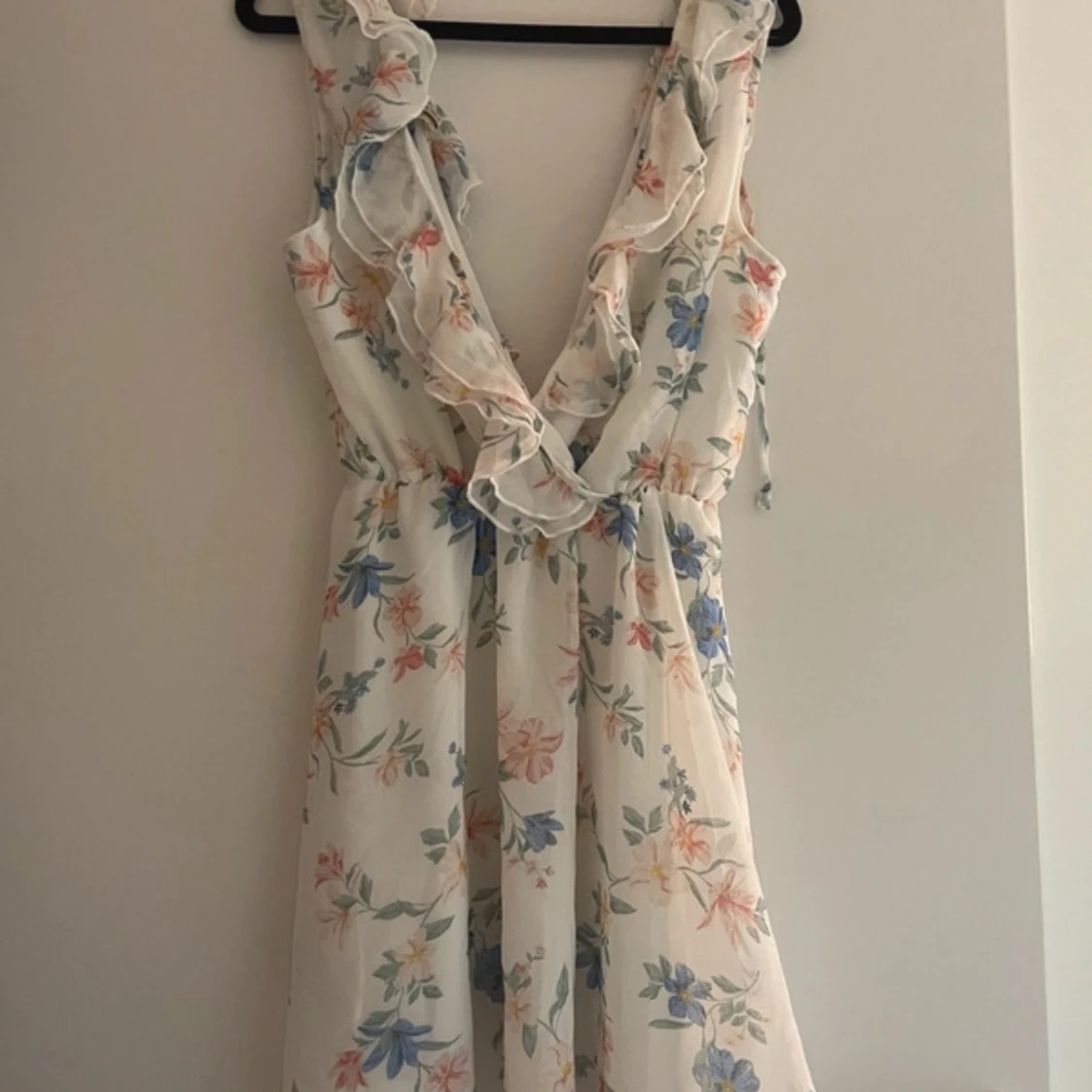 Blommig klänning från H&M - 91