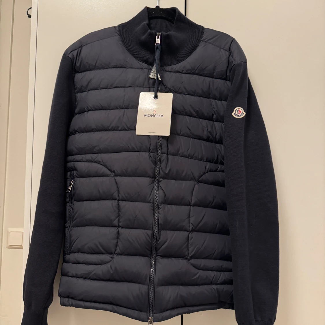 Moncler cardigan passar L/M 