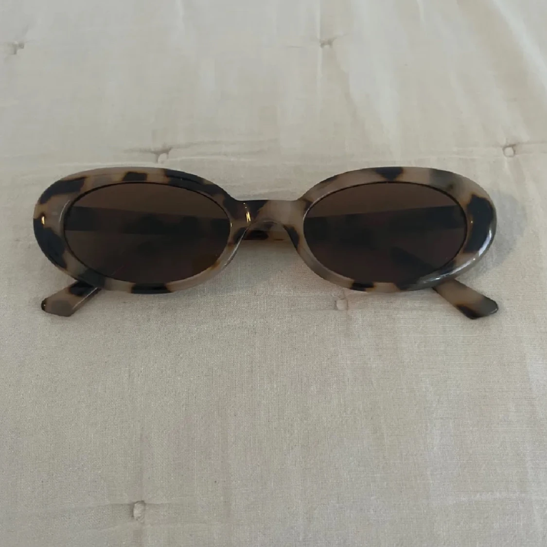 Cece solglasögon  - 90