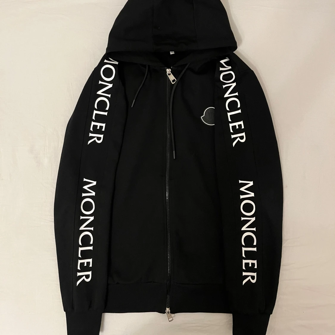 Moncler tracksuit svart - 1
