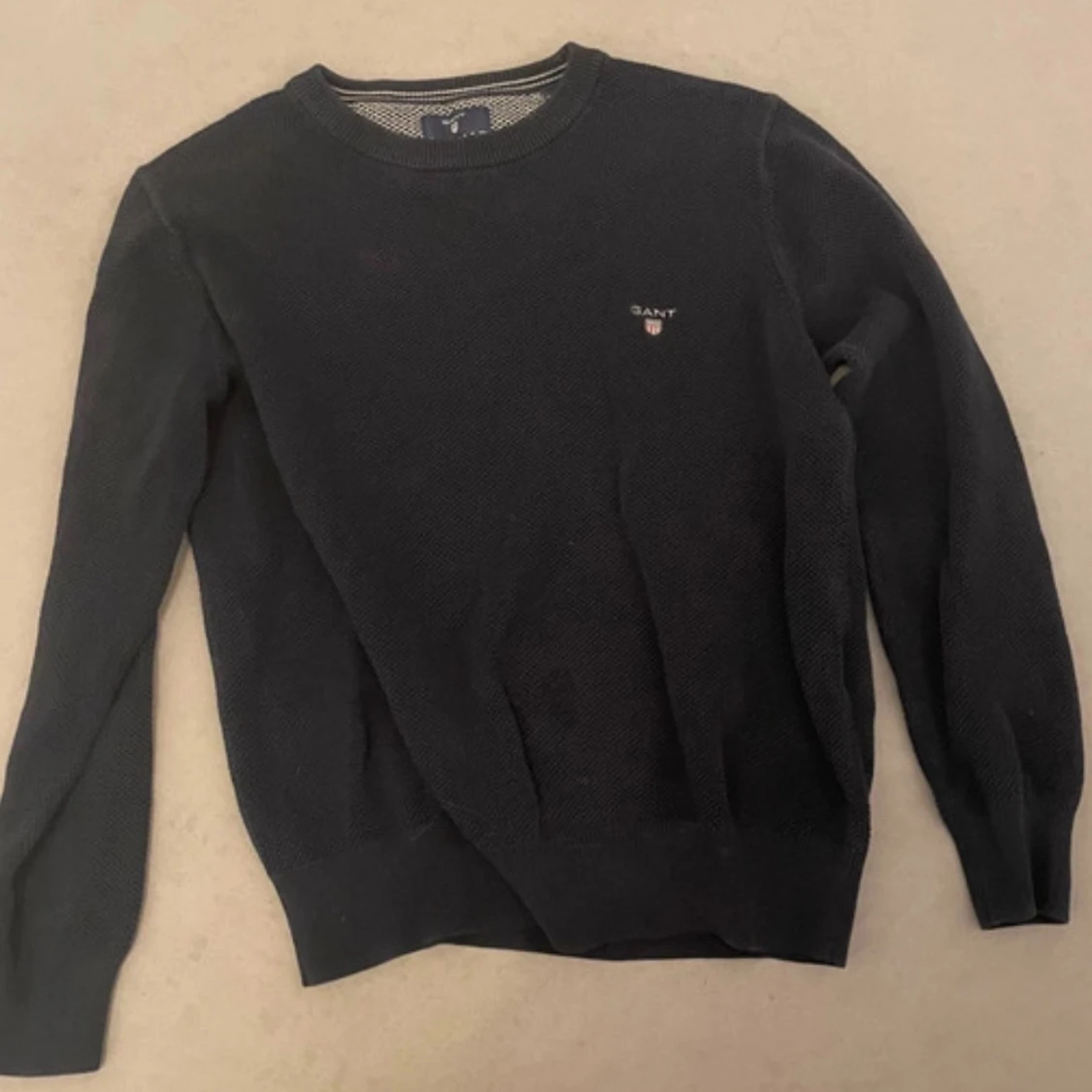 Svart stickad tröja från Gant