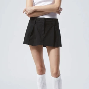 Mini skirt weekday - Denna jätte söta kjol från weekday som aldrig är använd, fick som en present men fick inte på mig den tyvärr:/