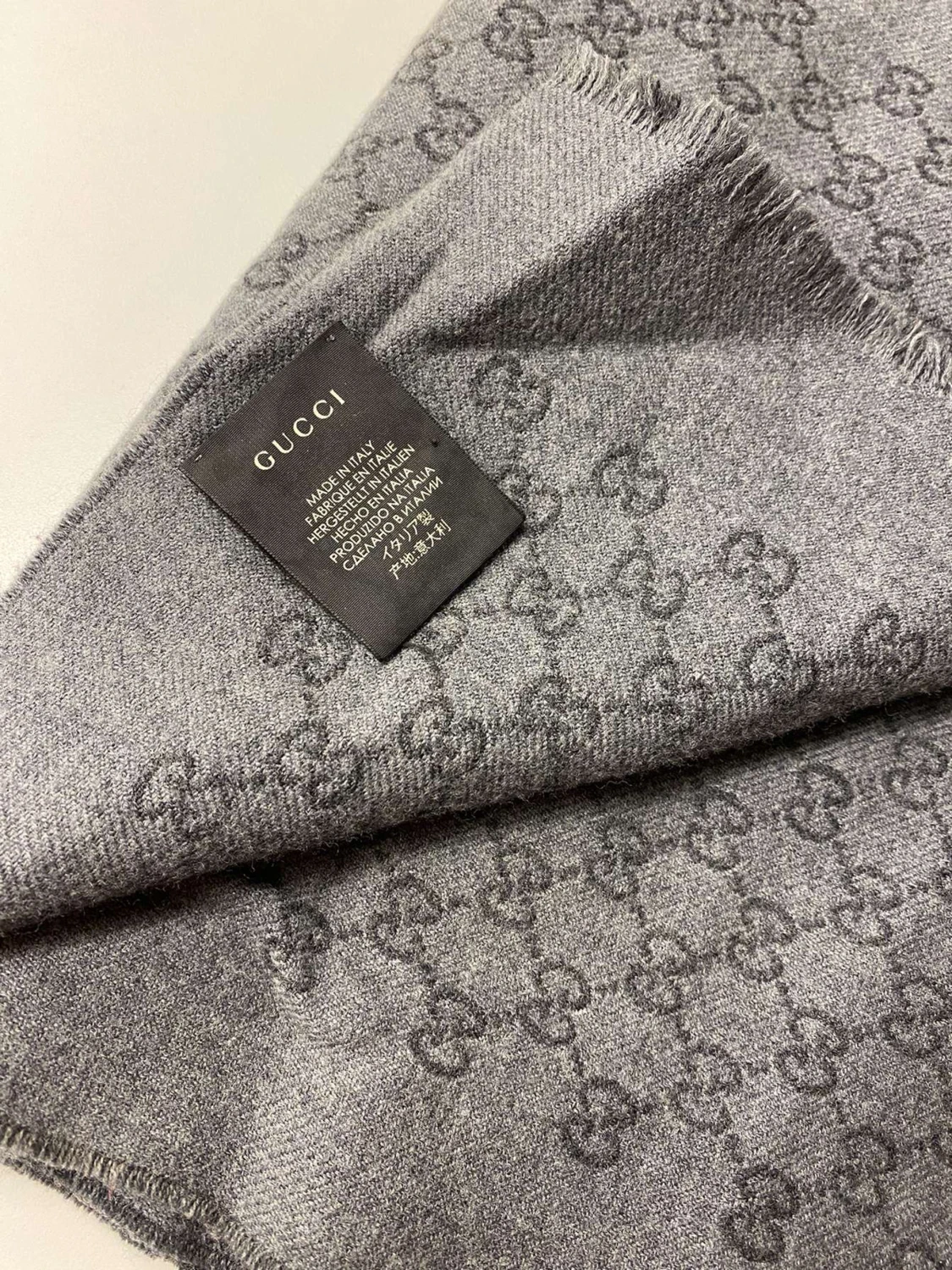 Äkta gucci halsduk  - 90