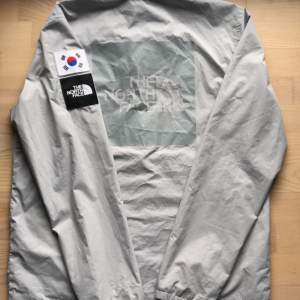 The north face south korean olympic jacket, storlek M. 