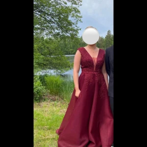 Balklänning - Balklänning storlek 10 