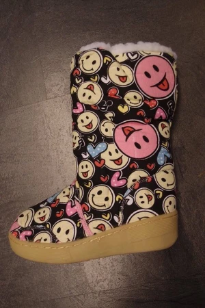 Varmfordrad Vinterstövel  - Finns stlk 39,42 kvar 