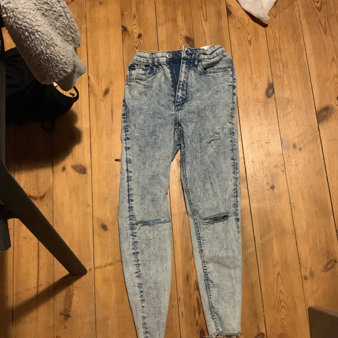 Säljer dom här  - 91