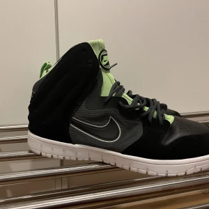 Nike delivery free - Nike dunk lime 