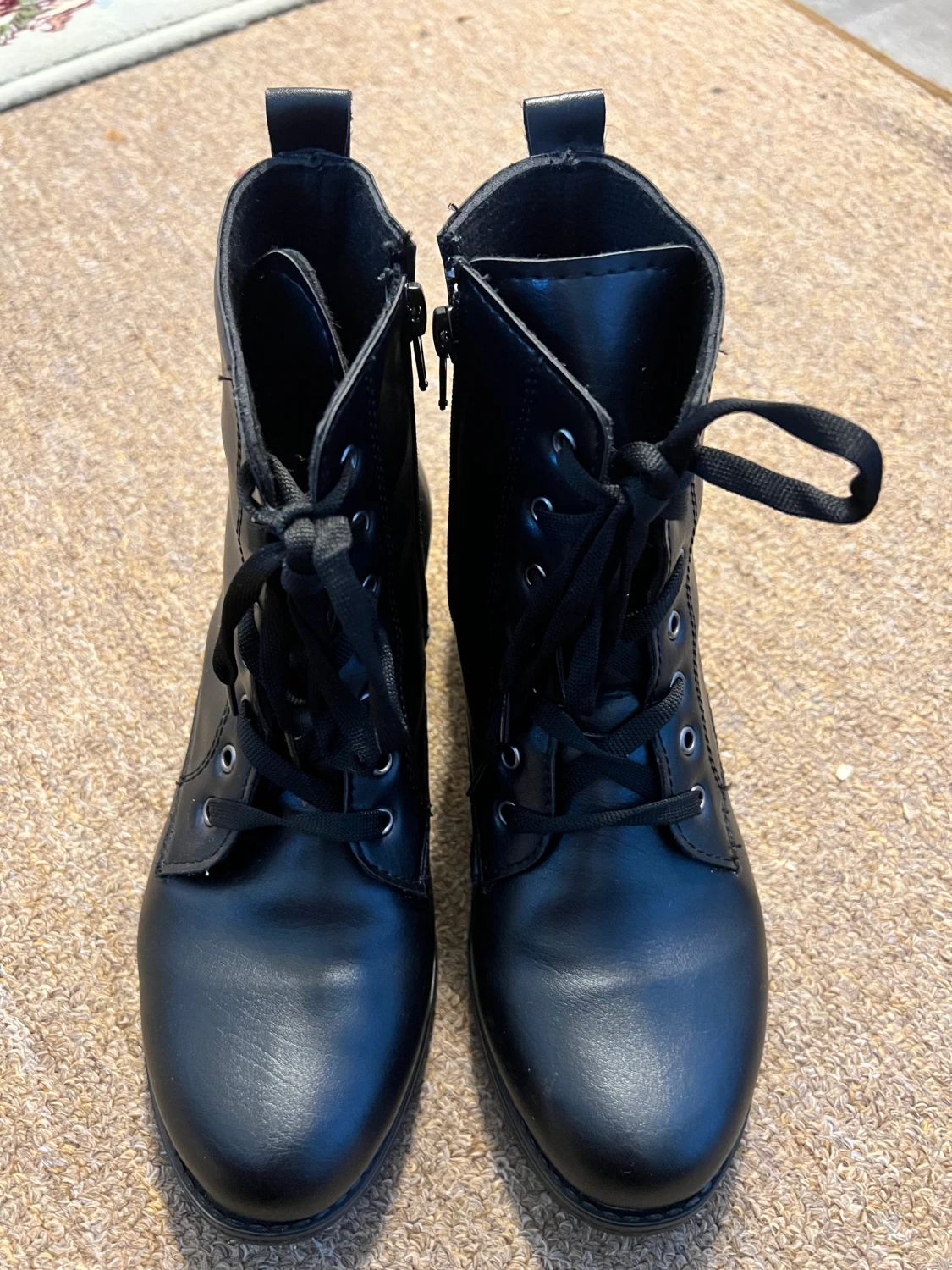 Boots - 90