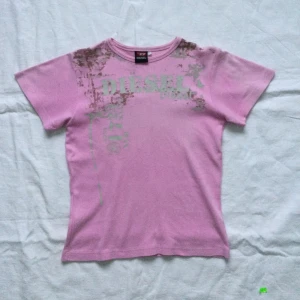 Diesel - Diesel tshirt i barnstorlek, men den passar till xxs-s