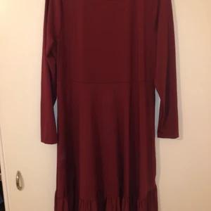 Ellos klänning  - Ellos klänning storlek 42-44