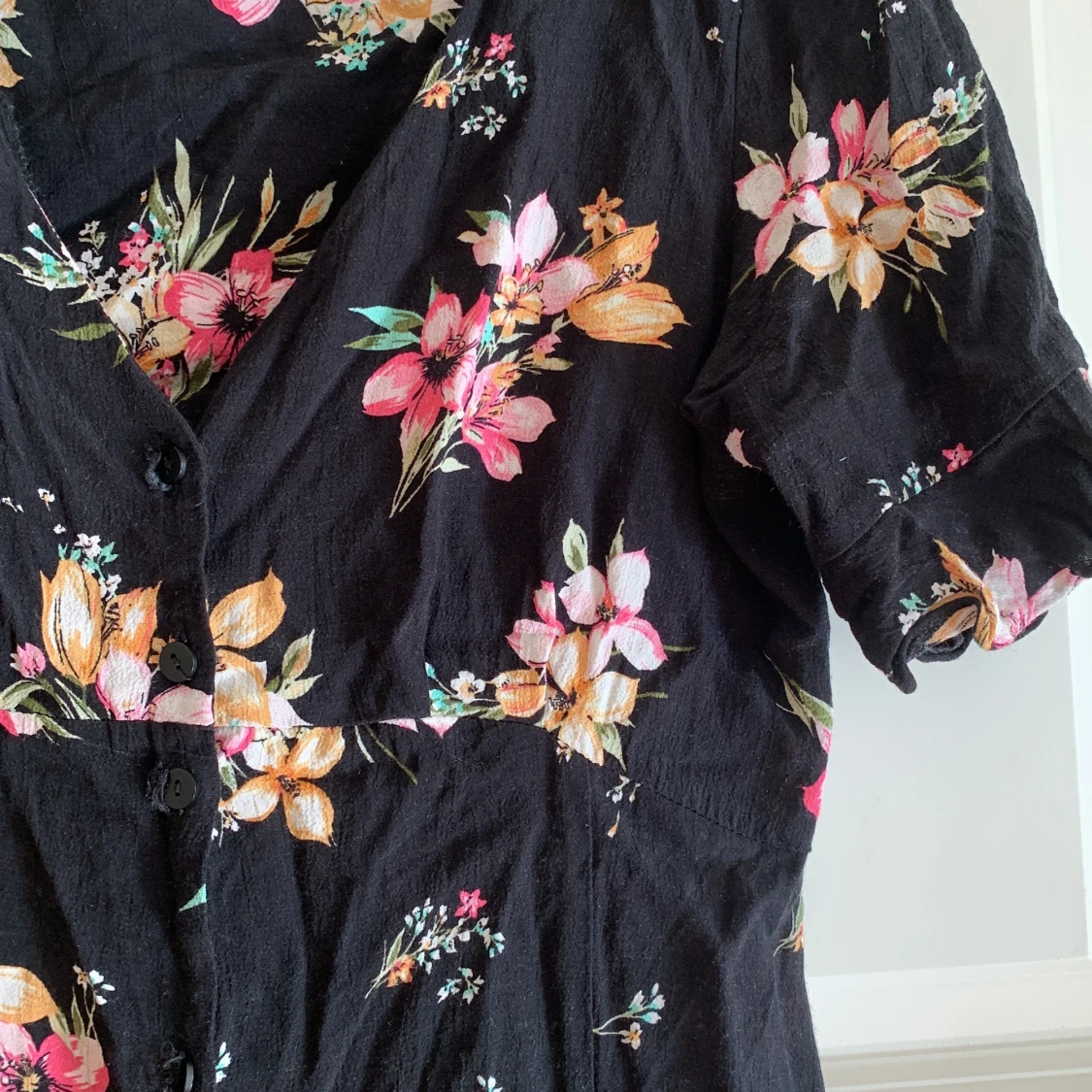 Blommig sommarklänning  - 91