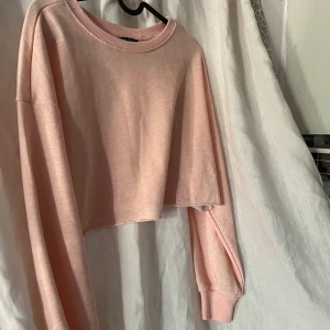 Rosa tröja - Superfin aldrig använt 