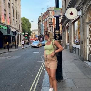 Topp - Snygg topp från Gina som jag tyvärr tröttnat på