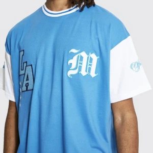 LA varsity T-Shirt  - Condition: almost new For more pictures DM: @Devaki_The_Saucer on Instagram 