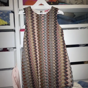 Missoni inspirerande klänning - Missoni inspirerande klänning så fin!! 💗💗 180 kr