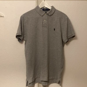 Polo Ralph Lauren Piké - Gott skick, använd några gånger 