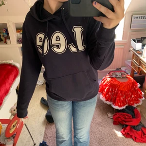 Lee hoddie  - Jätte cool lee hoddie!