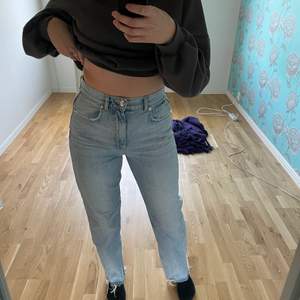 Fina Gina Tricot jeans i storlek 38