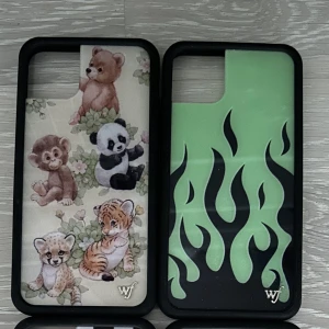 Wildflower skal - Wildflower cases till iPhone 11 PRO Max. Nypris 500kr styck. 100kr för vardera.