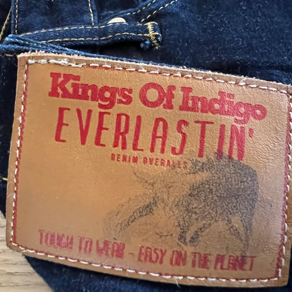 Knappt använda jeans från kings of indigo. Köpta för 220€. Jeans & Byxor.