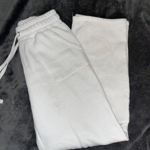 Lager 157 - Dom populära mjukibyxorna ifrån lager 157. Storlek Xs 