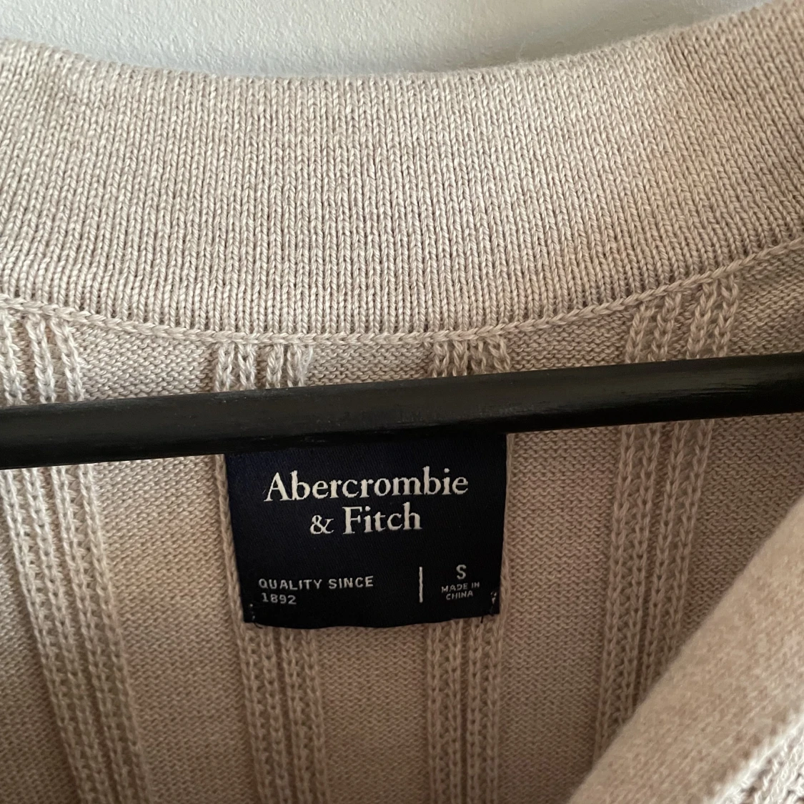 Abercombie & Fitch caridgan - 90