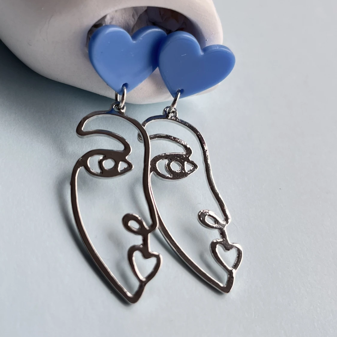 Ansikte örhängen 💙 - 91