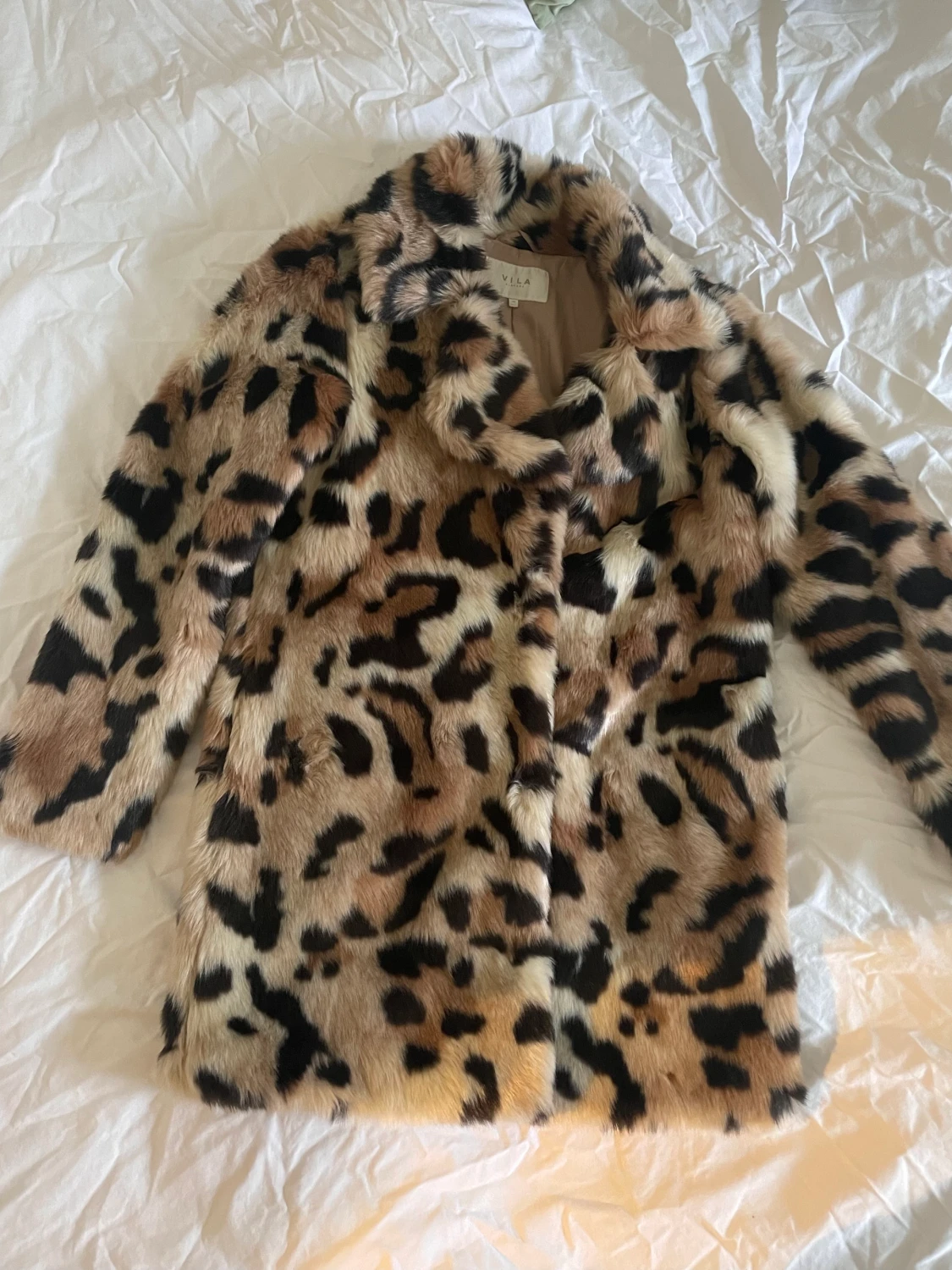 Fuskpäls leopard stl 34