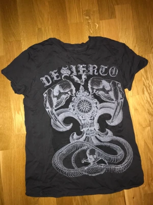 T shirt - T shirt strl S