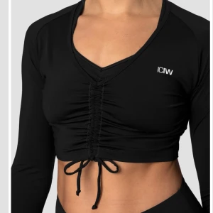 Tröja ICIW - Snygg topp från Icaniwill med snörning. Aldrig använd, enbart testad. Strl XS