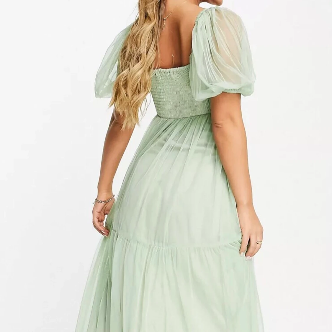 Superhärlig balklänning  - 90