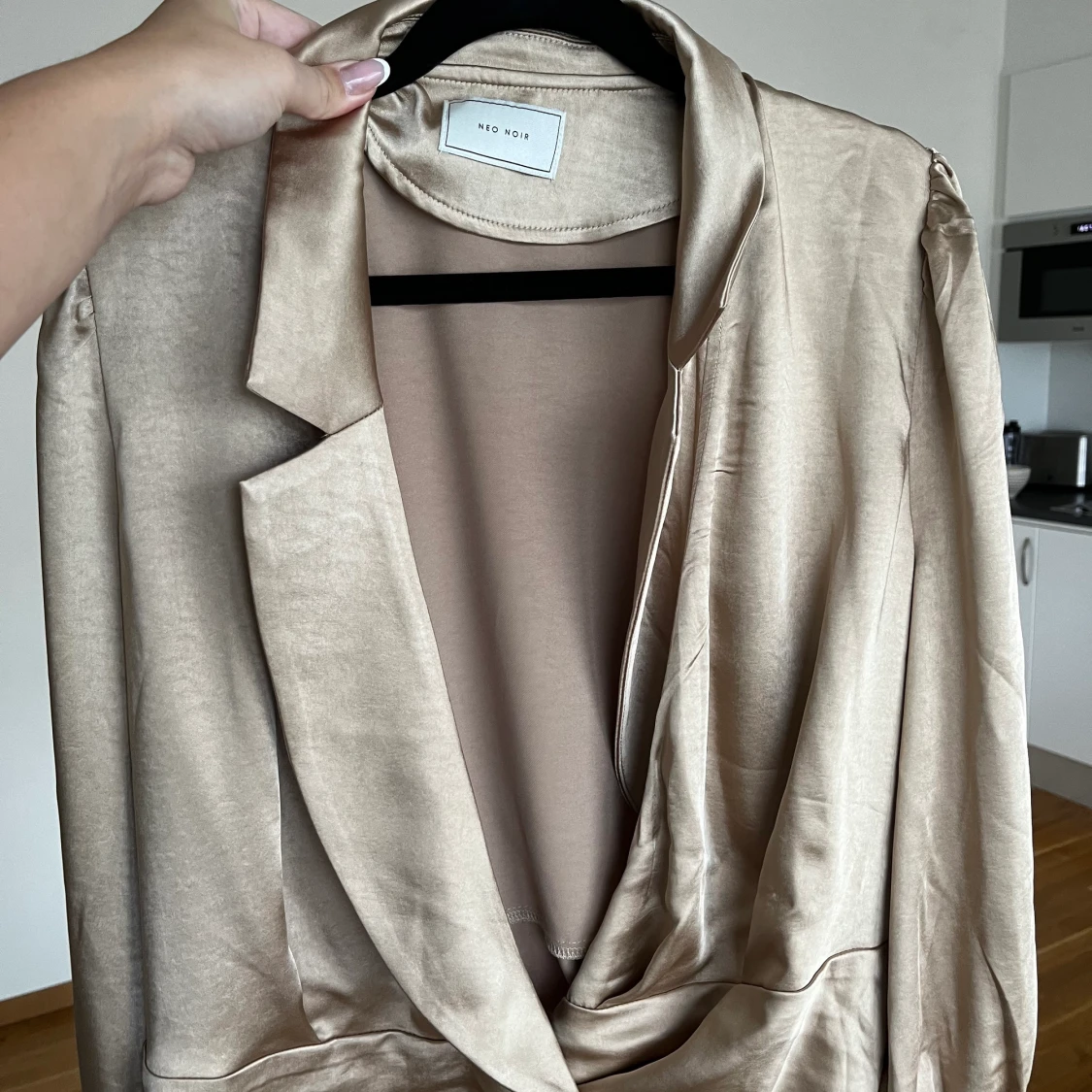 Neo Noir blus storlek S - 91