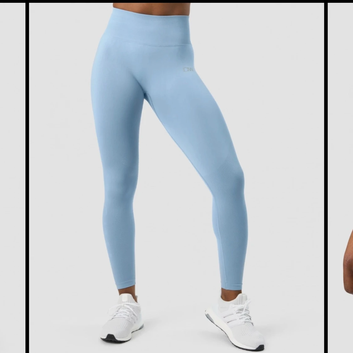 blåa tränings thigts