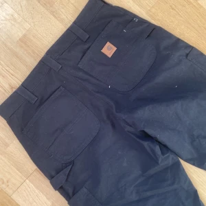 00s Carhartt Carpenter Pant - Size 34x34 Svart Regular fit Mått finns vid intresse Pris ej hugget i sten