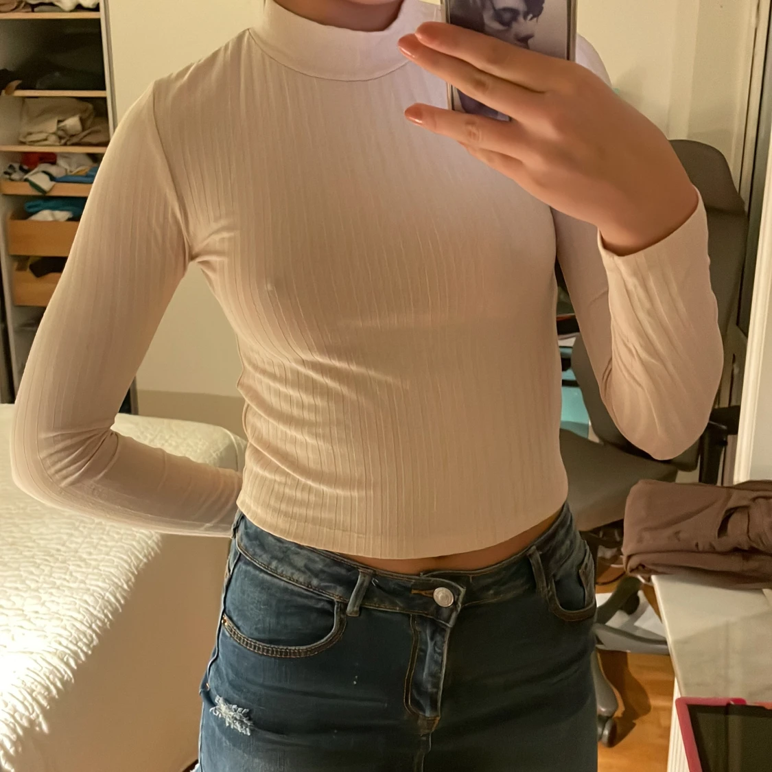 Ljusrosa tajt tröja - 90