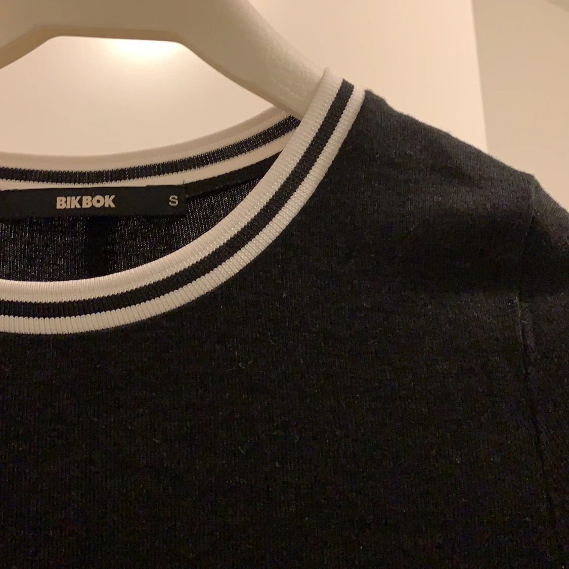 Svart tight klänning  - 91