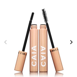 Smink - Säljer min mascara duo från caia båda är oanvända ❣️den ena är vanz va va volume mascaran och den andra är bibbz boom boom lashes mascaran 💓(köptes för 450) går även att köpa en av de för 200 st! 