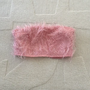 Bandau topp - Jättesöt bandaue topp från Ginatricot. Ganska liten i storlek då jag vanligtvis brukar ha S i toppar. 💓 kan mötas upp i Stockholm eller så kan den skickas mot en fraktkostnad 