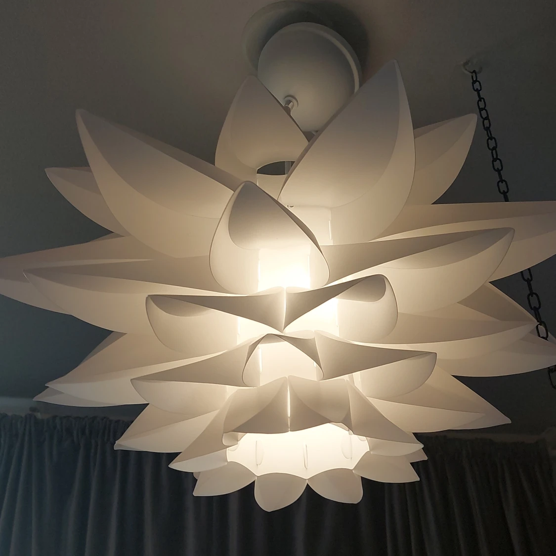Lampafin fin plastlampa