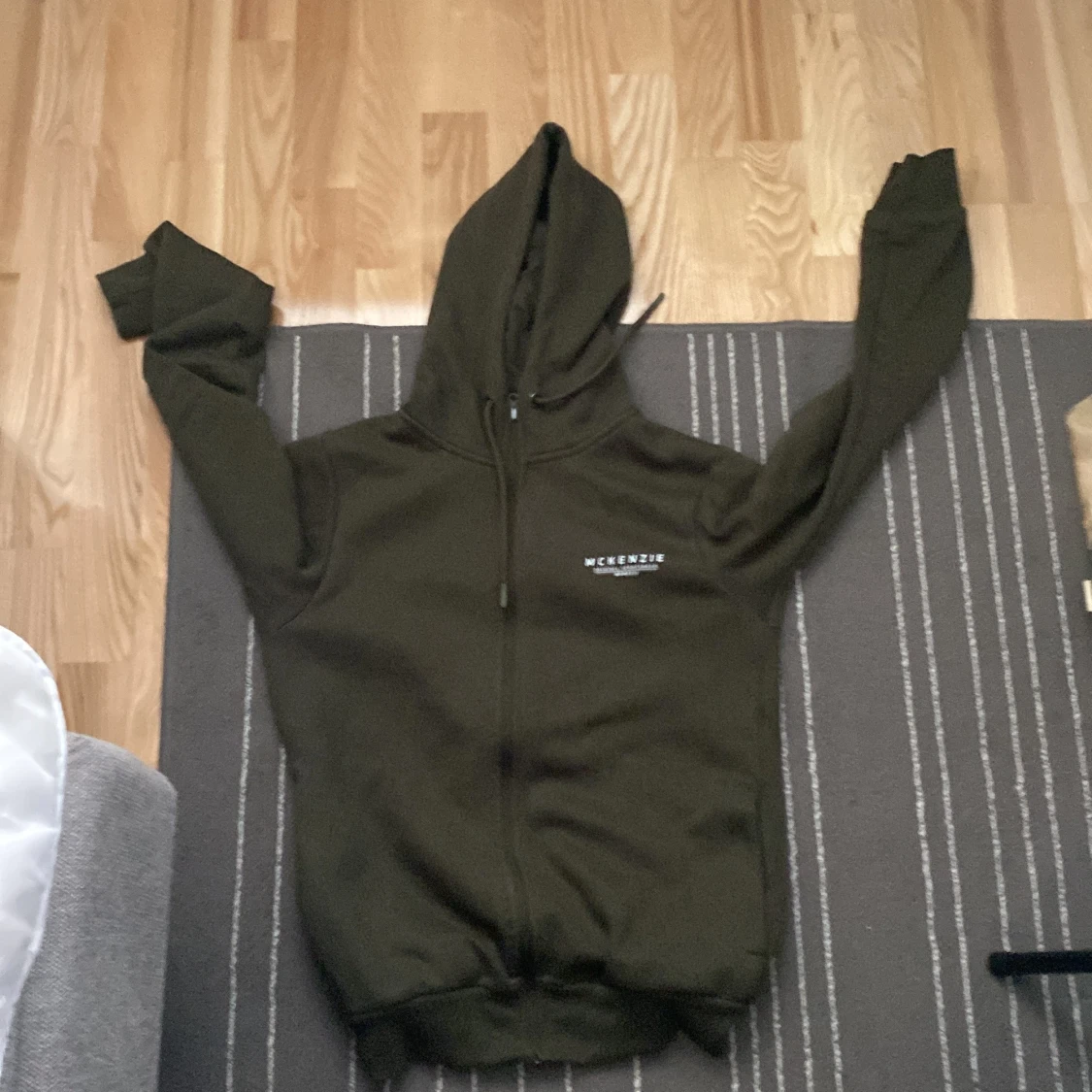 Mckenzie hoodie grön