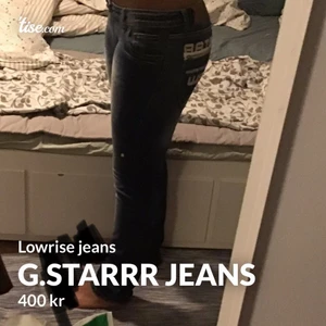 Y2k lowrise jeans  - ❗️Pris kan diskuteras❗️  Jätte fina lowrise vintage G.star jeans i storlek S/M. Jeansen är i perfekt skick! Köptes för 600 på secondhand för några år sen  G.star släpper tyvärr inte dessa jeans längre så anser dessa jeans som ”exklusiva”, lol  Kom privat