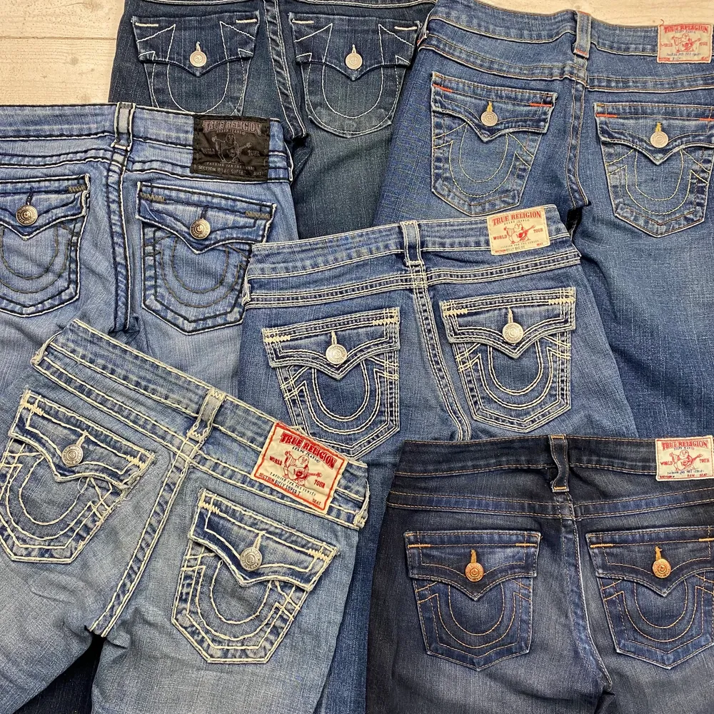 ‼️MASSA NYA TRUE RELIGION JEANS‼️ in och kika på min sida, lagt upp massa trendiga fina true religion jeans. garanterar att du hittar något du gillar!💕💕. Jeans & Byxor.