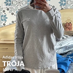 Tröja - Skön adidas tröja köpt från zalando men inte används i storlek 34/XS (köpt på kvinnoavdelningen)