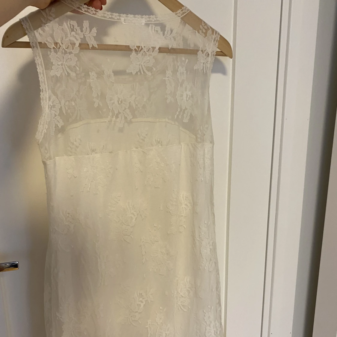 Spetsklälnning från ida sjöstedt - 90