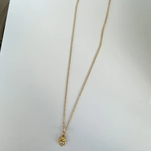 Halsband  - Halsband från mulicollection nypris är 299kr aldrig använt. Säljer för 200kr 