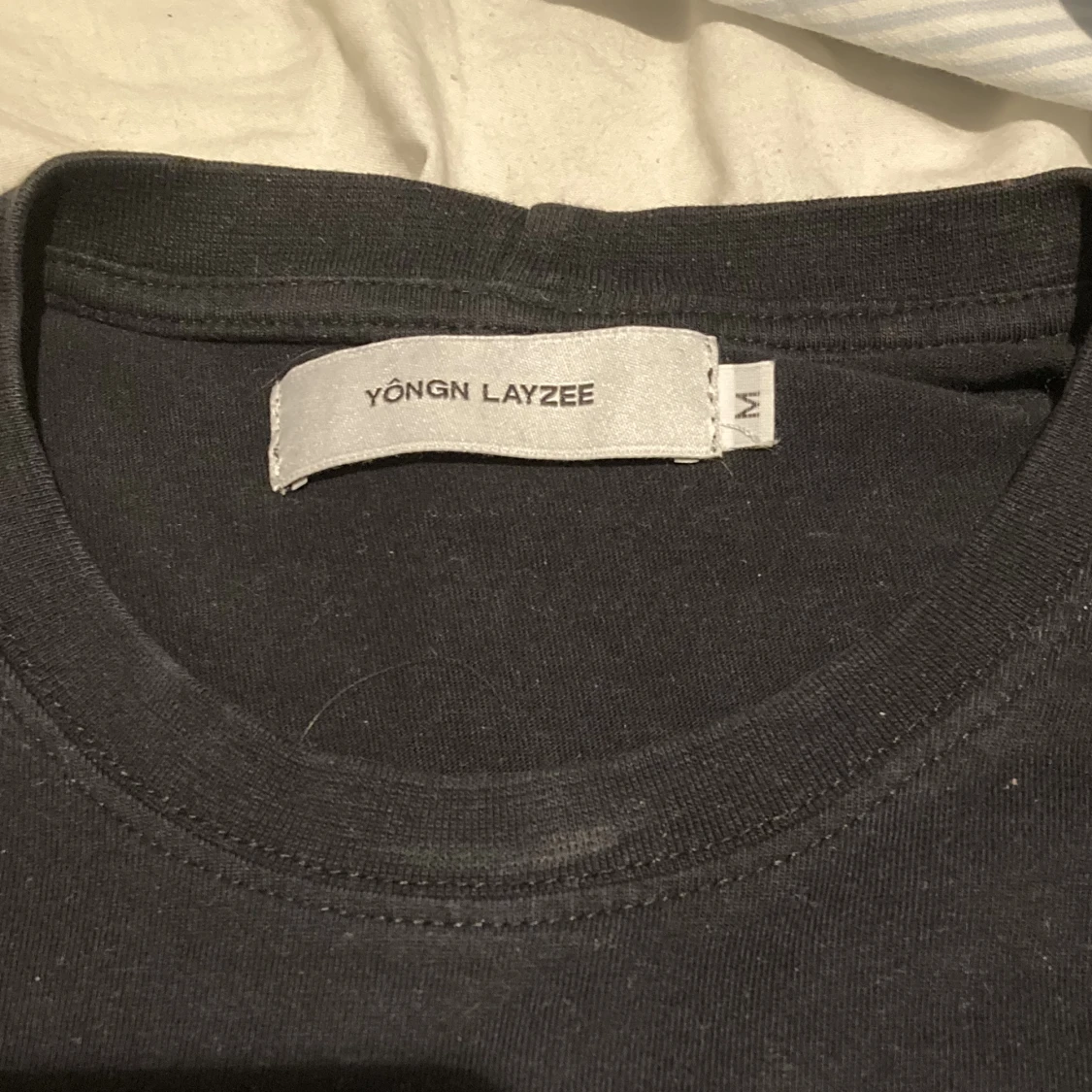 Svart longsleeve - 91